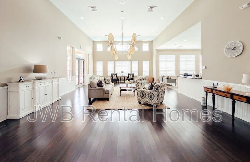Jacksonville Condo: 13700 Richmond Park Dr N #1206