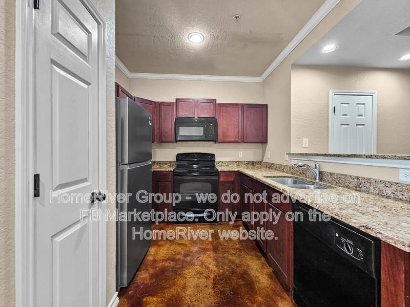 San Antonio House: 6322 Attucks Ln