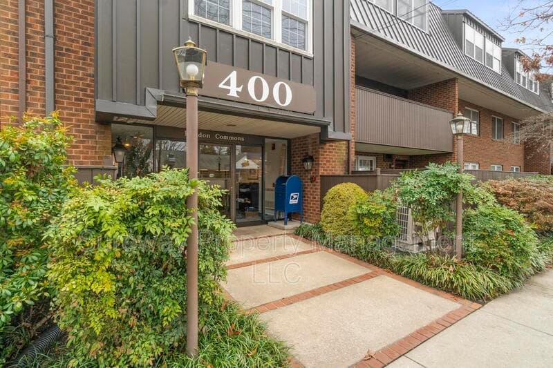 Haddonfield Condo: 400 N Haddon Ave