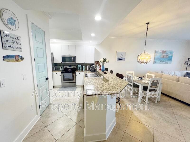 Destin Condo: 211 Durango Road