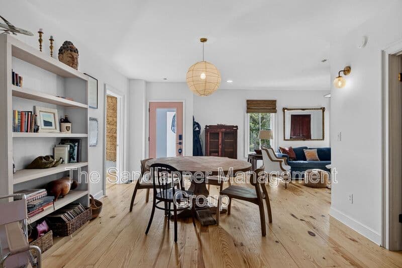 Charleston Condo: 32-A Line Street