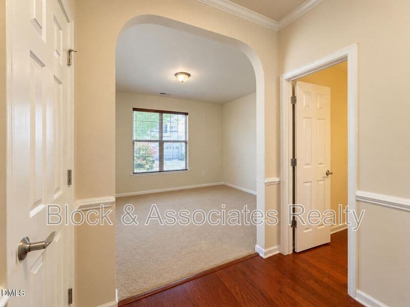 Wake Forest House: 1429 Kirkwood Hill Way
