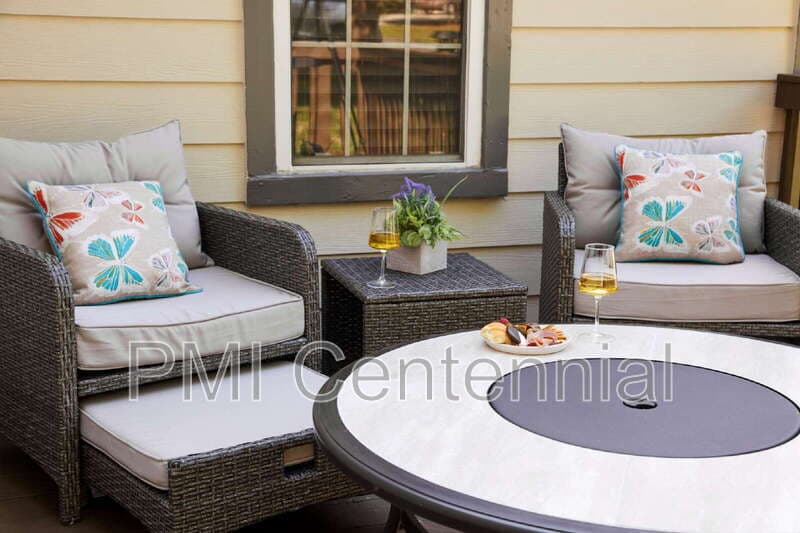 Johns Creek House: 220 Preston Oaks Dr