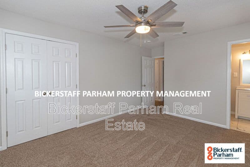 Columbus House: 2395 Agnes Dr.