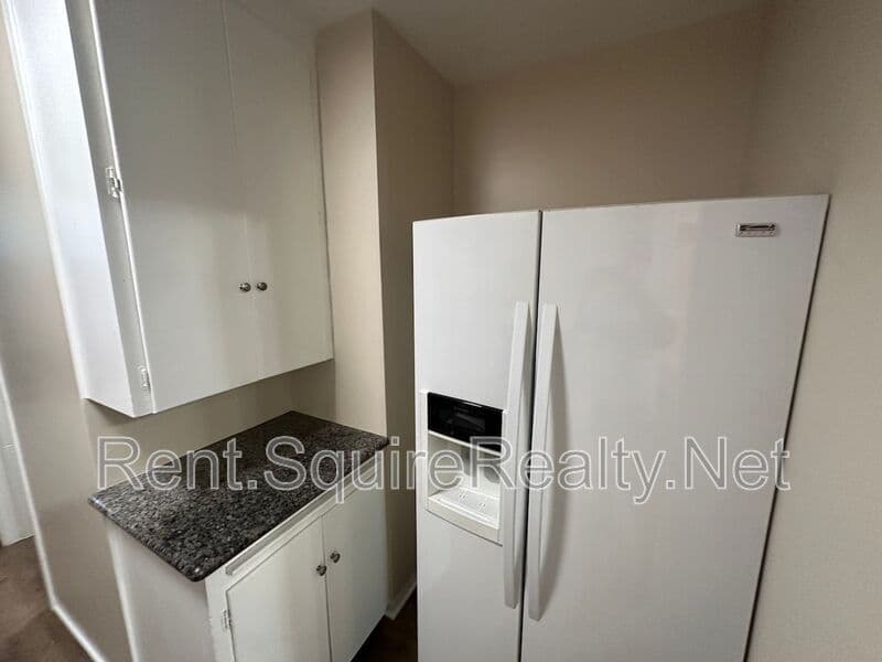 Azusa Condo: 901 N. San Gabriel Ave