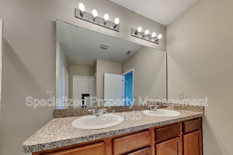 Winter Haven House: 178 Fall Glo Rd