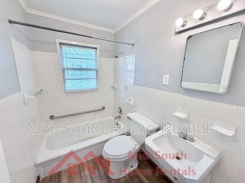 Memphis House: 1596 Pennsylvania St