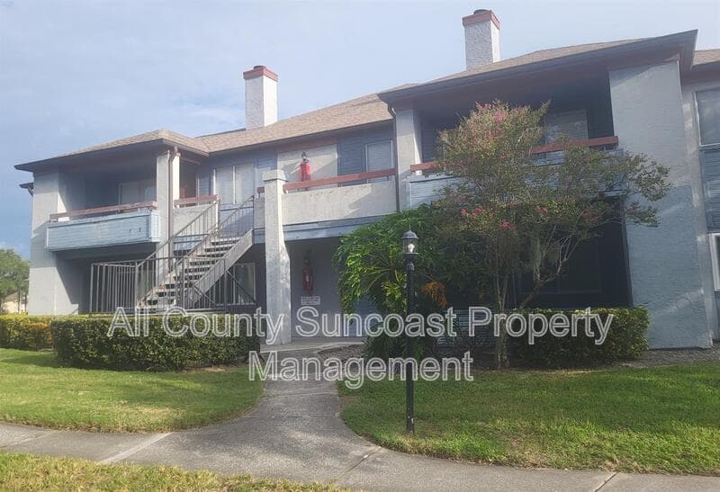 St.Petersburg Condo: 10265 Gandy Blvd