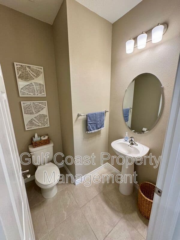 sarasota House: 1908 Swivel Lane