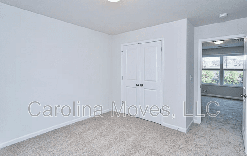 Boiling Springs House: 905 Bryden Lane