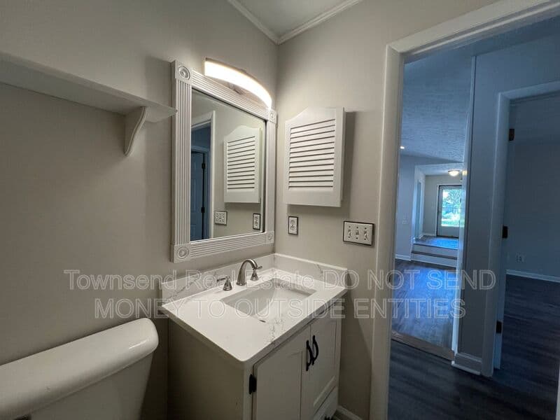 Fayetteville House: 7108 Calamar Dr.