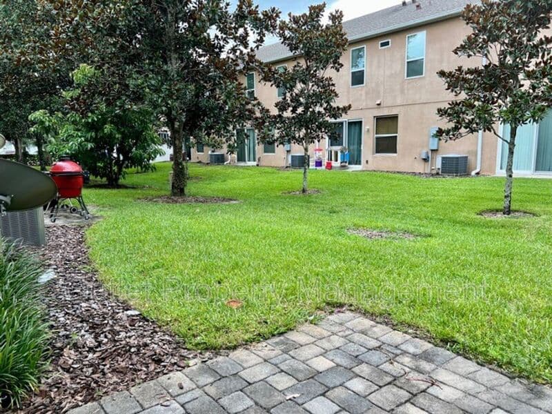 Casselberry Townhome: 316 Coral Beach Circle