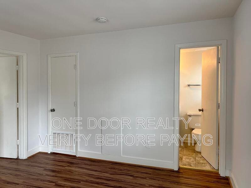 Williamsburg Condo: 732 Scotland Street