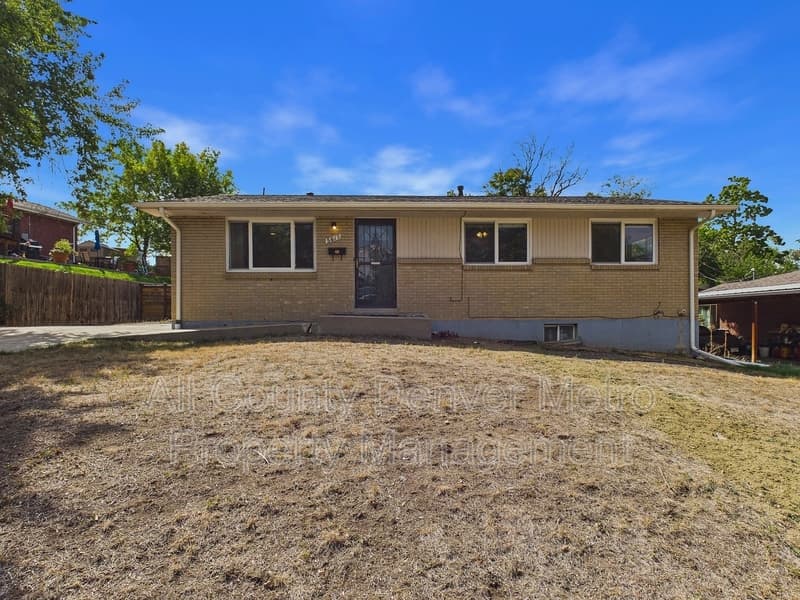 Arvada House: 5615 Jellison St.
