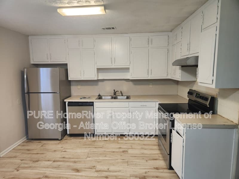 Covington Condo: 1882 Kirkland Rd