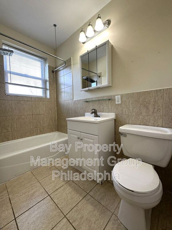 Philadelphia Condo: 437 W School House Ln