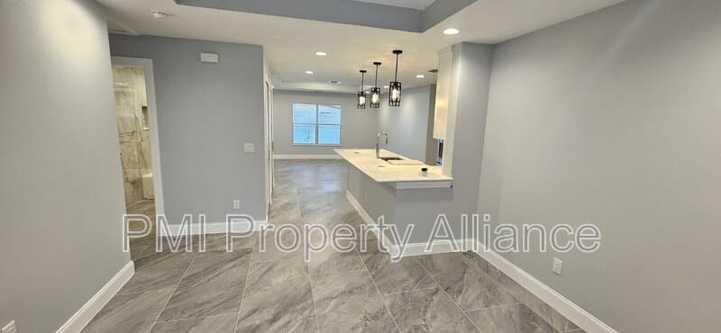 Winter Garden Condo: 1120 Lincoln Terrace