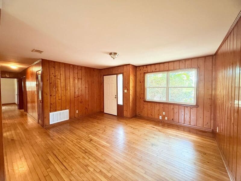 Pensacola House: 8785 Jernigan Rd.