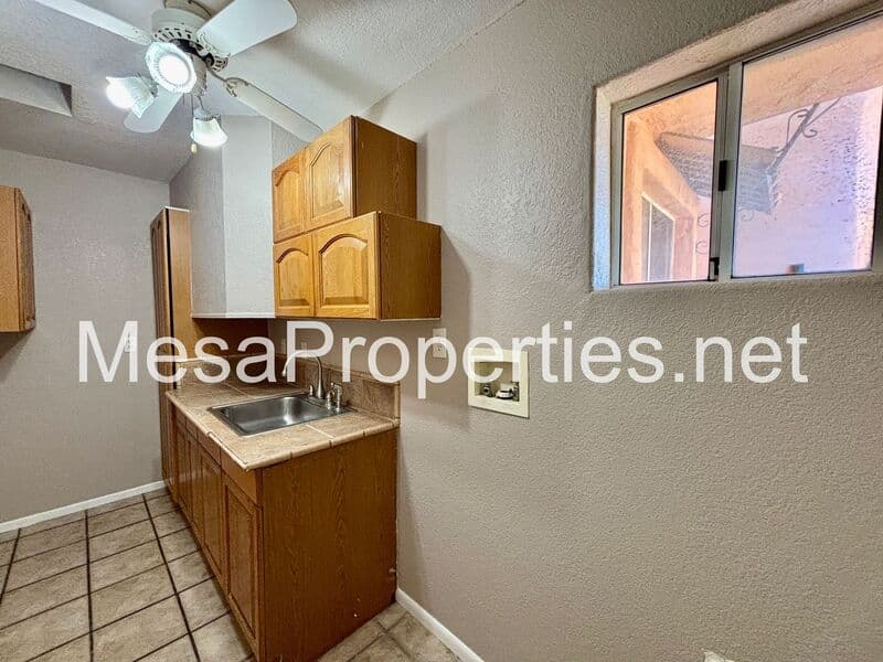 Apple Valley House: 18633 Kamana Rd.