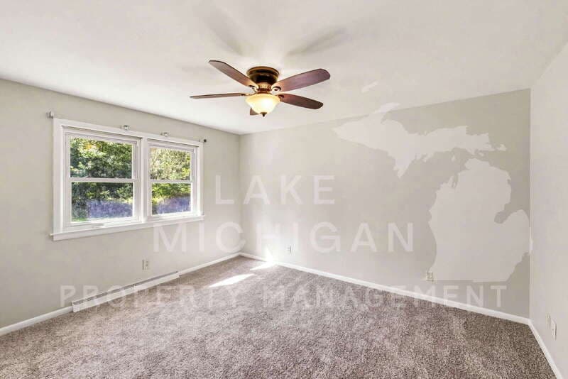 Hudsonville House: 3108 Ottogan Street
