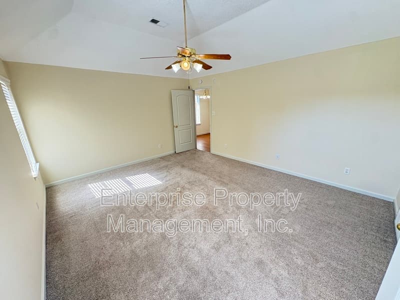 Cordova House: 10127 Cross Valley Drive