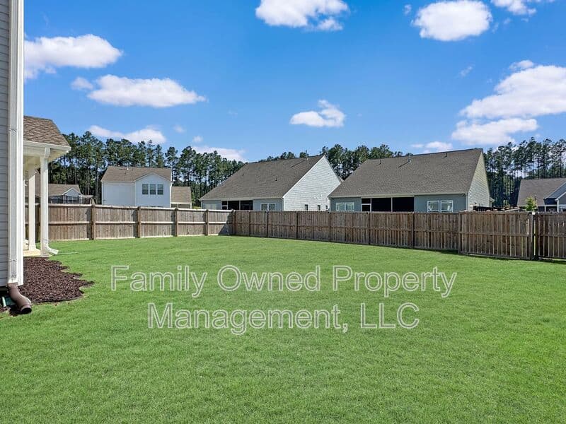 Summerville House: 105 Whimbrel Drive