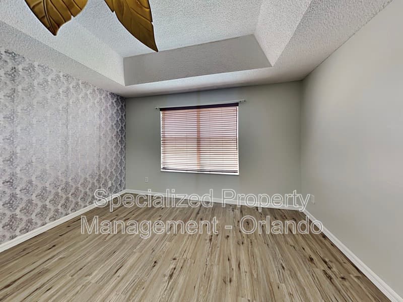 Orlando House: 728 Hardwood Cir