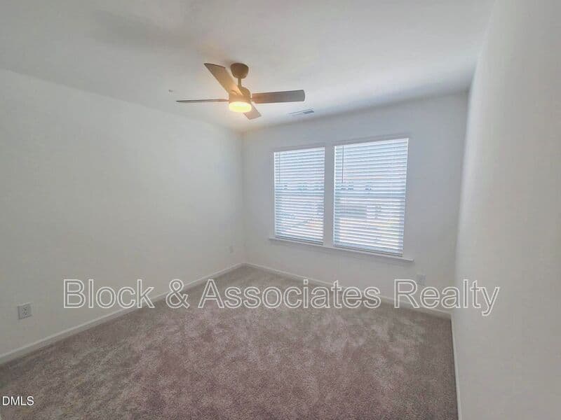 Wake Forest House: 8765 Wardle Ct