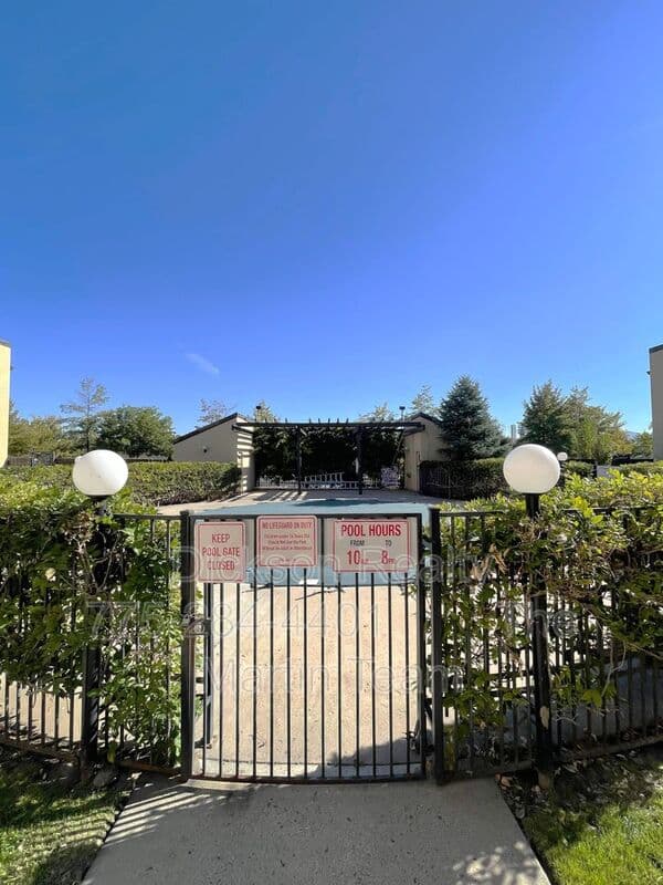 Reno House: 2450 Lymbery Street