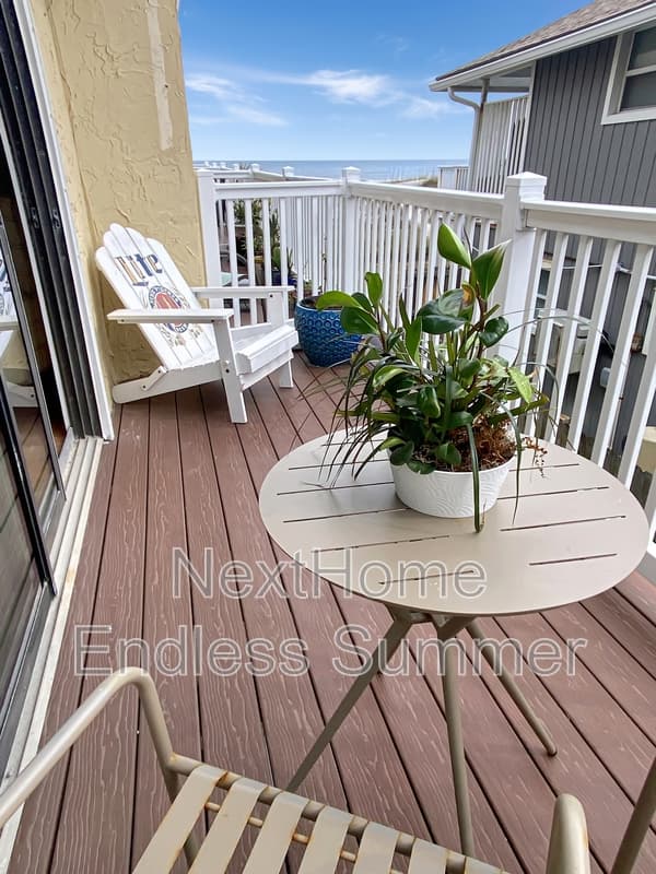 Jacksonville Beach Condo: 1107 1st Street South, #J