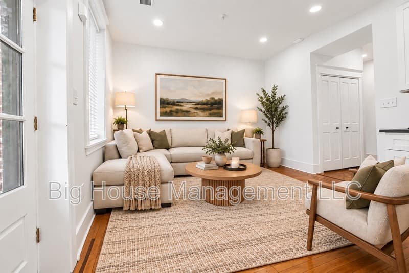 Baltimore Condo: 707 Druid Park Lake Dr