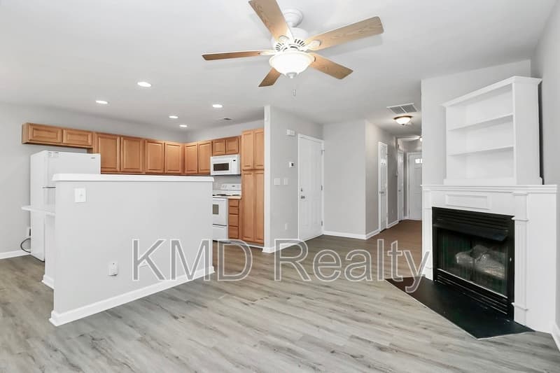 Charlotte Townhome: 11164 Saintsbury Place