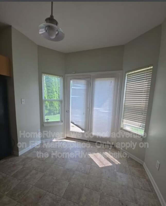 Fishers House: 13433 Smokey Quartz Ln