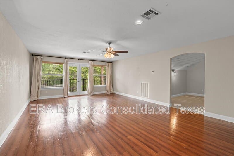 Leander House: 2031 Palos Verdes