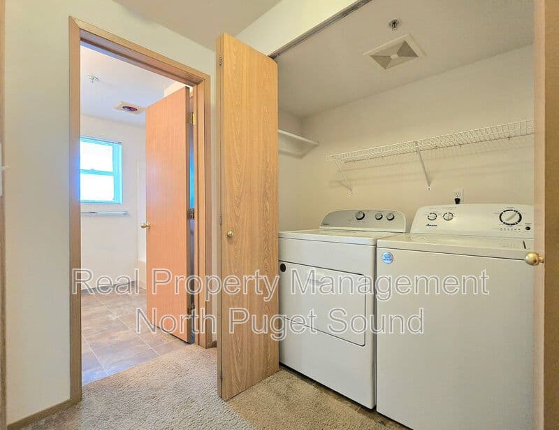 Marysville Condo: 11811 State Ave