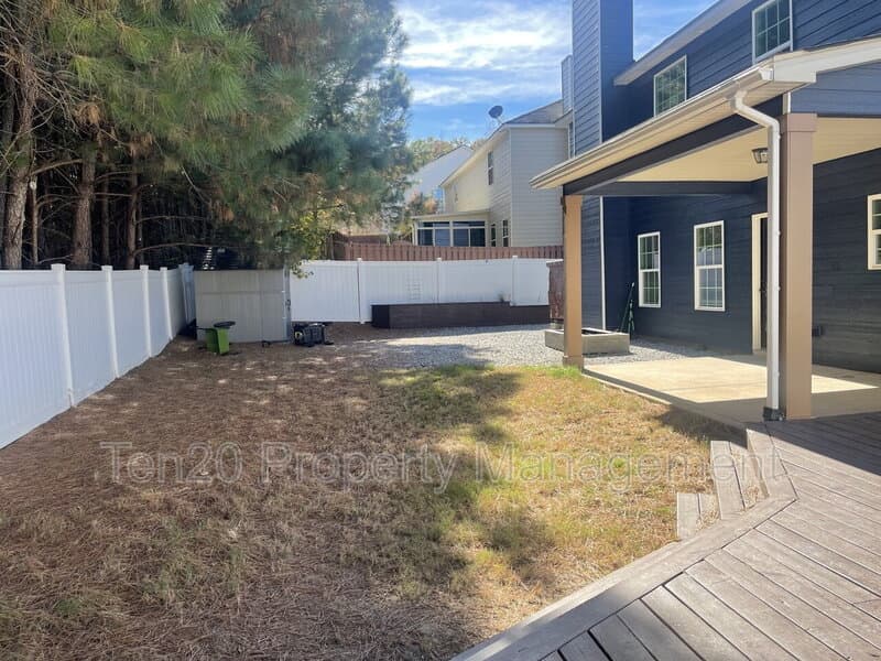 Columbus House: 4955 Brightstar Lane