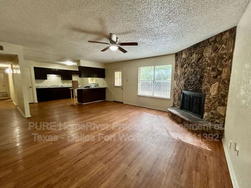 Arlington House: 3502 Littlestone Drive