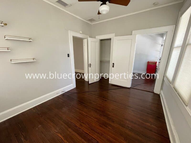 Dallas House: 5521 Richmond Ave