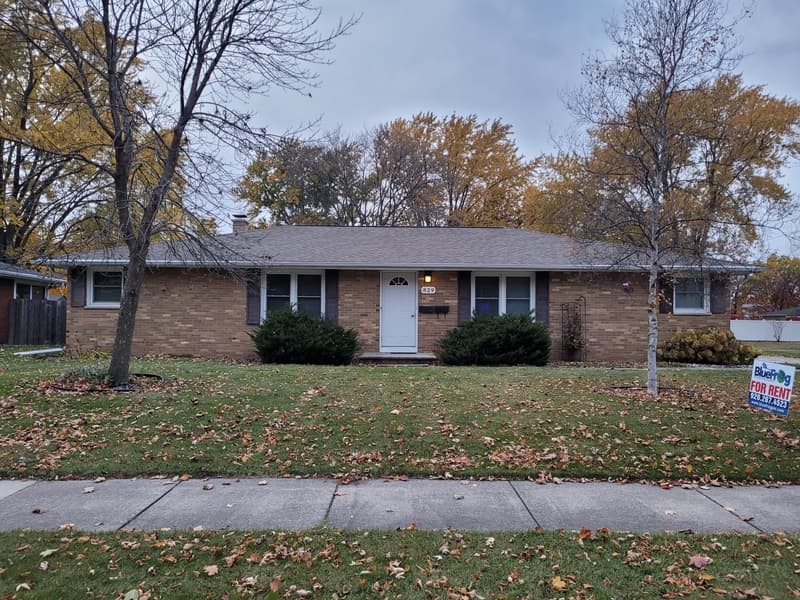 De Pere Condo: 829 Voelker Street - 1