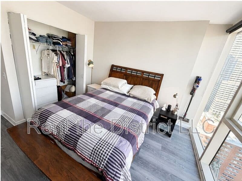 Philadelphia Condo: 2116 Chestnut Street