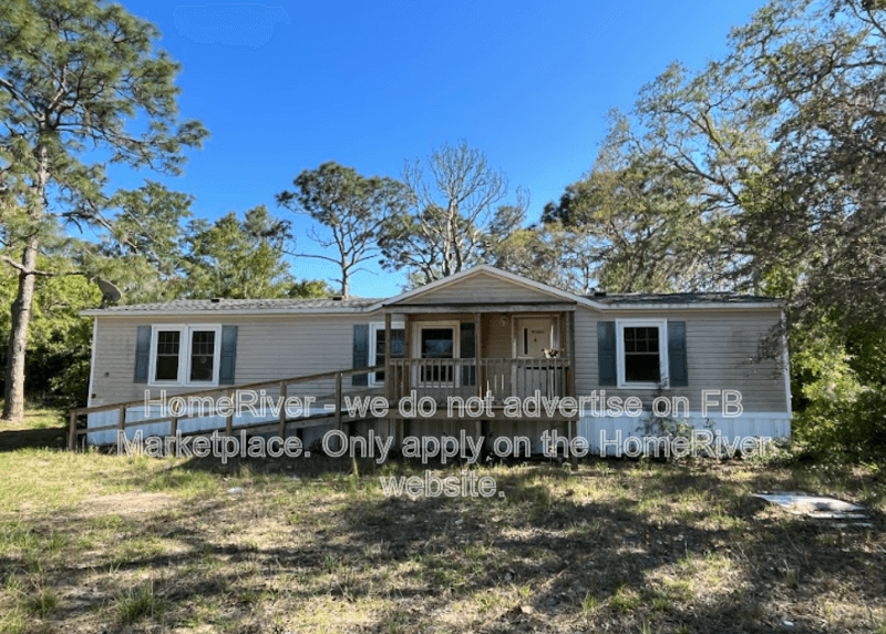 Spring Hill House: 17344 Dalberg Dr