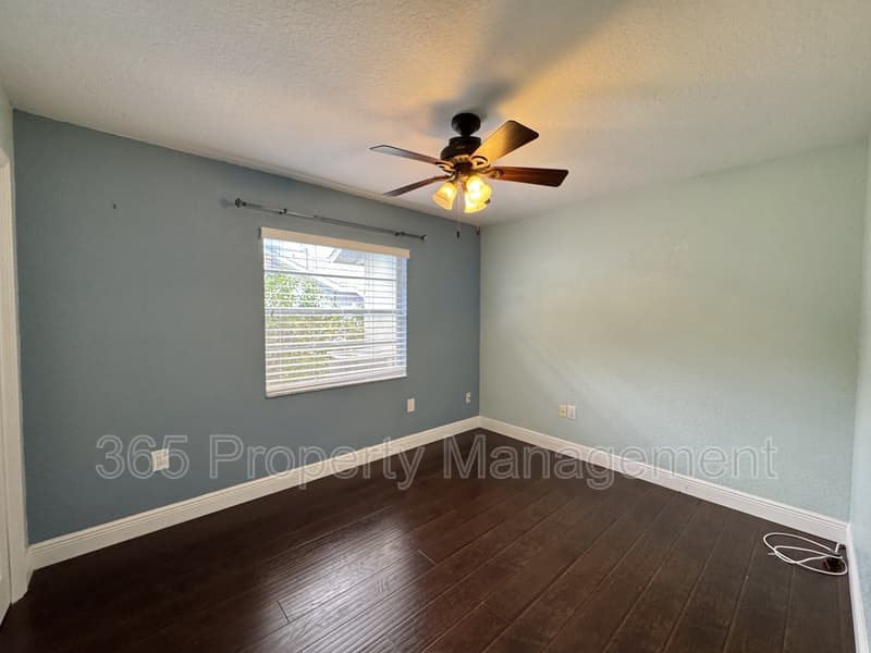 Spring Hill House: 6153 Mountain Way Avenue