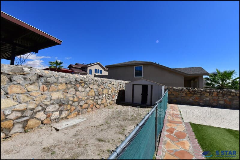El Paso House: 736 Draco Pl !!