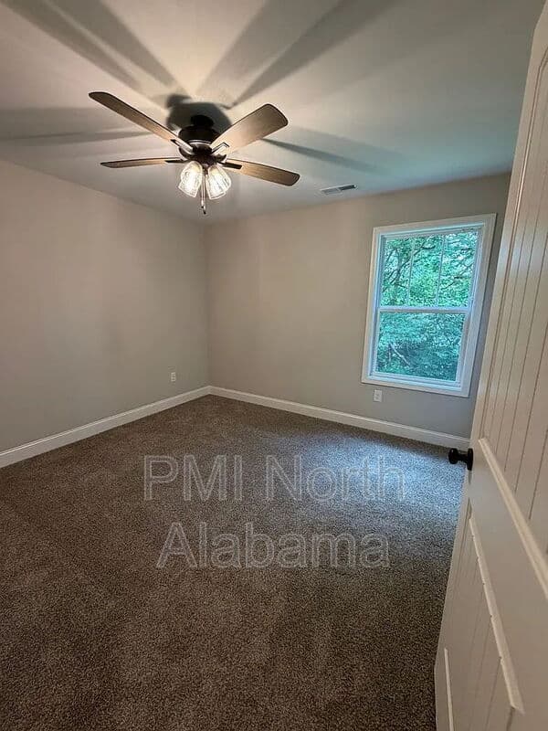 Huntsville House: 1713 Golf Club Lane Northwest
