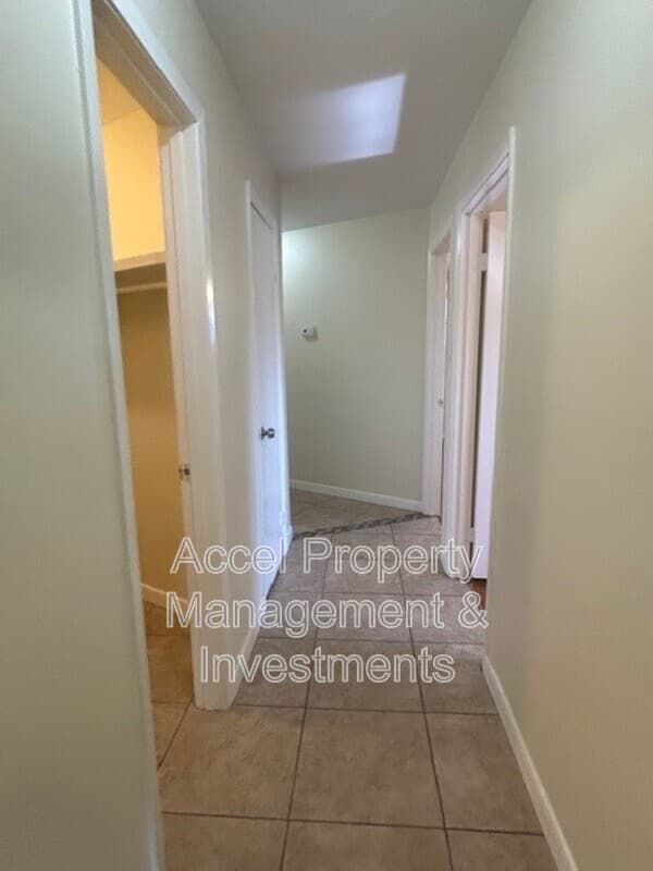 Mission House: 1416 Grovewood Drive