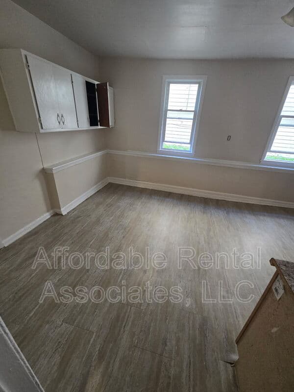 Milwaukee Condo: 2360 S 16th ST