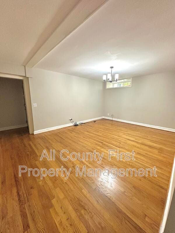 Atlanta House: 198 Ponce de Leon Ave NE