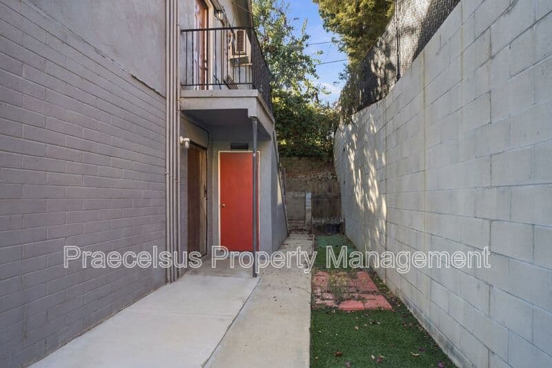 San Diego Condo: 3225 Van Dyke Ave