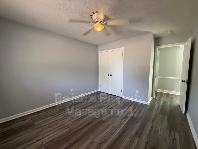 Clayton Condo: 430 S Smith St