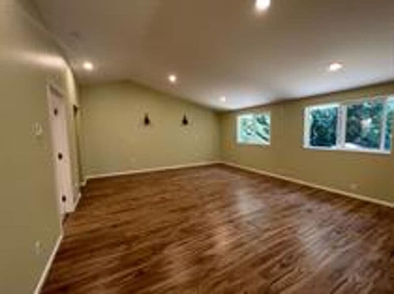 Arlington House: 17002 112th Avenue Northeast
